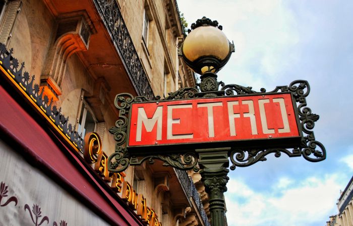 Metro París