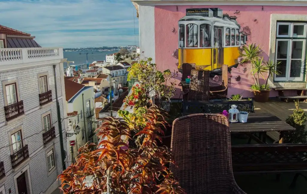 Alfama Patio Hostel Lisboa