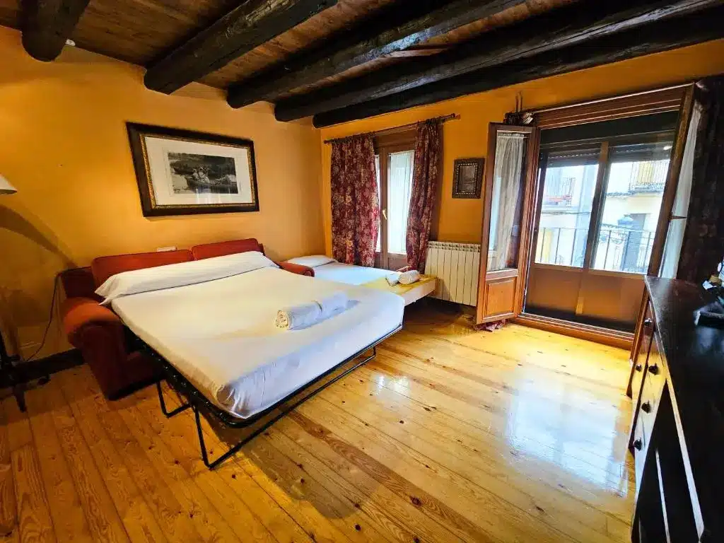 Apartamentos Jaca Ciudadela 3000