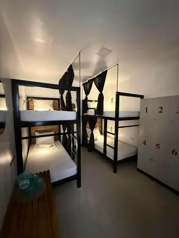 Bakawan Hostel Coron