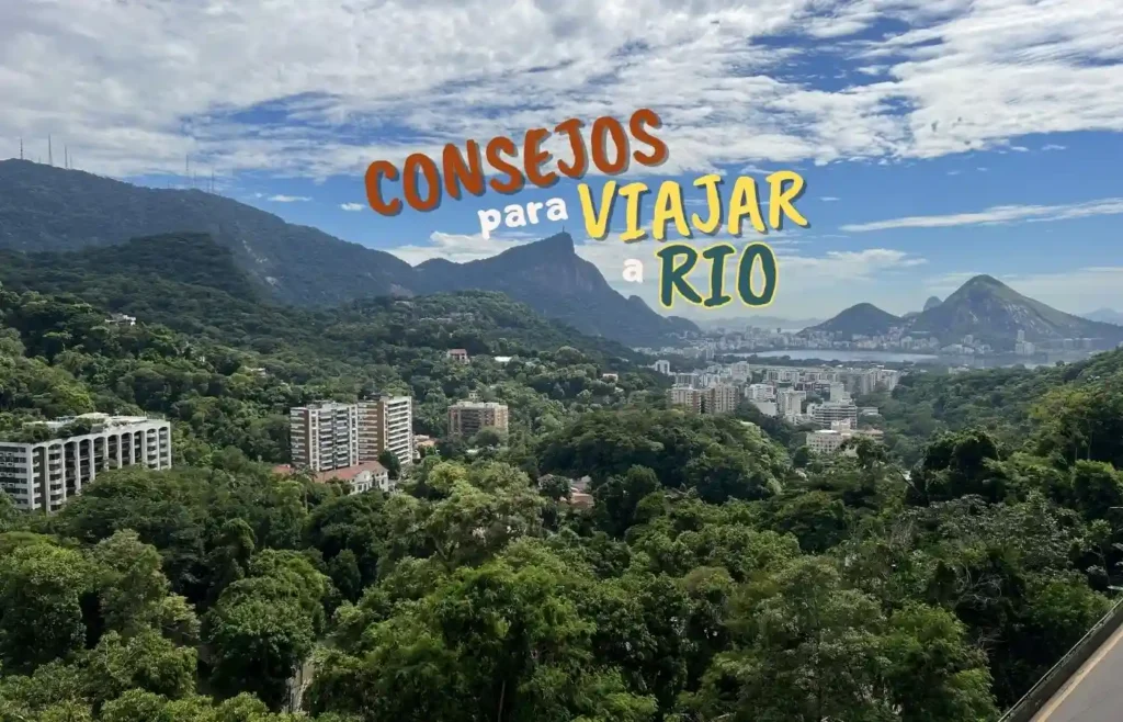 Vista aérea del Cristo Redentor y el Pan de Azúcar en Río de Janeiro, guía de viaje