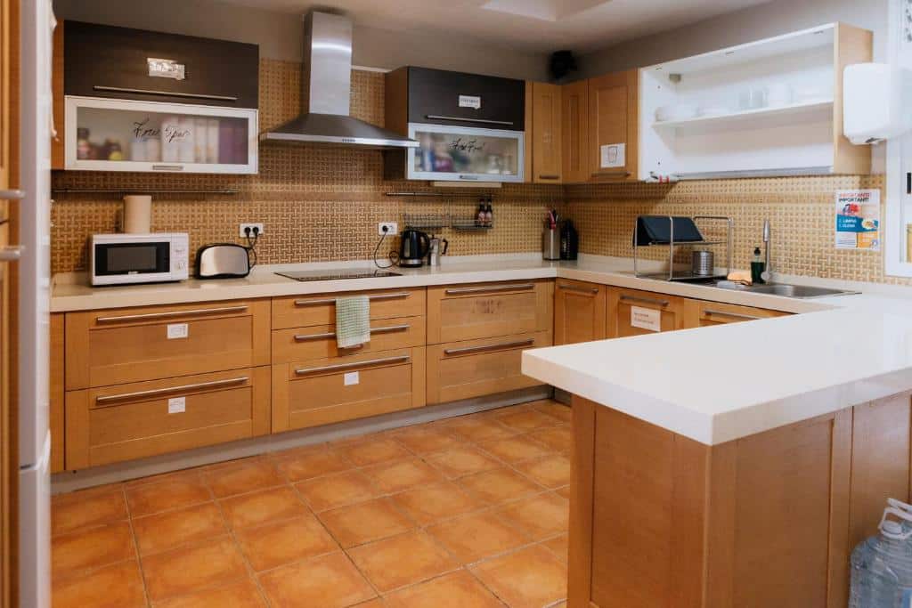 Zonas comunes del Endless Summer Hostel en Costa Adeje