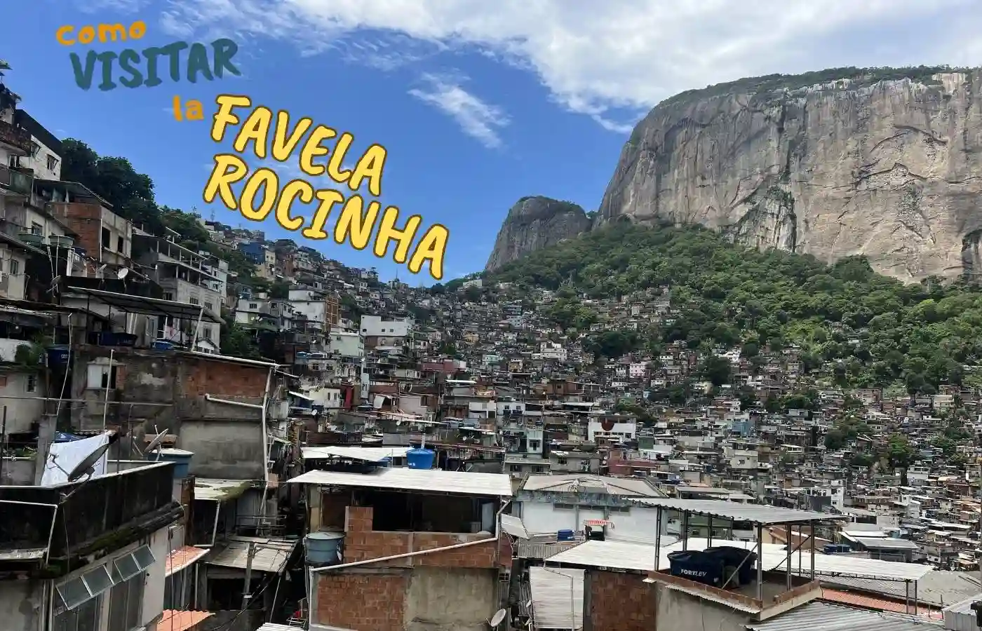Vista general de las casas en la Favela Rocinha, Río de Janeiro.