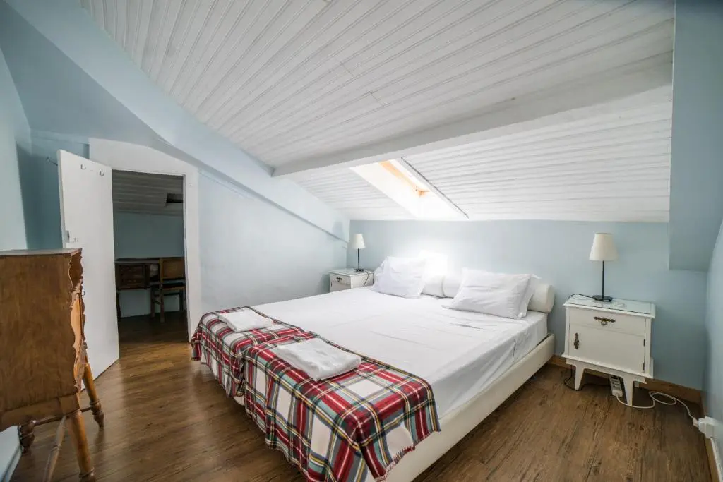 Goodmorning Solo Traveller Hostal Lisboa