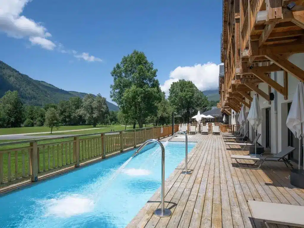 Hotel Mercure Loudenvielle Pyrenees