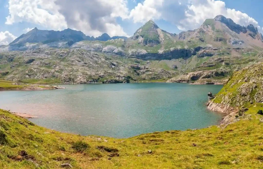 ibon estanes pirineo aragones