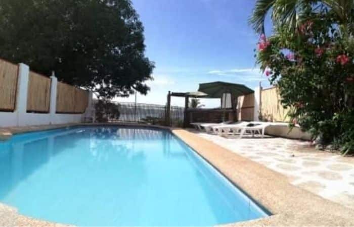 mochipijo coron town