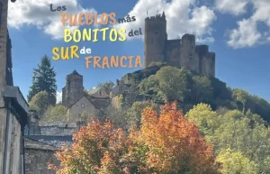 Castillo medieval, pueblo, colores otoñales, Sur de Francia.