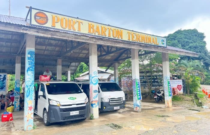 Terminal de autobuses y furgonetas de Port Barton